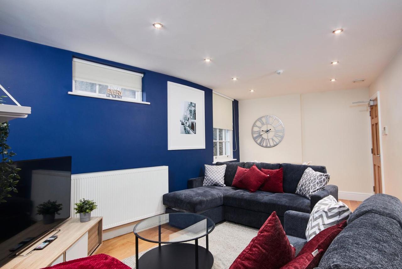 Stunning Hepburn Suite! Bath Bagian luar foto